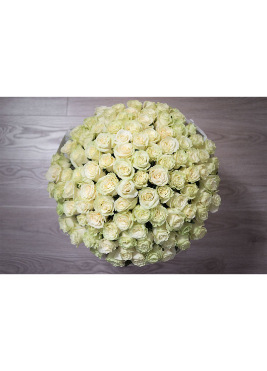 101 белая роза Элитная 70-80 см