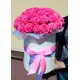 35 розовых роз в коробке