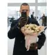 Нежная кустовая роза в коробке S — 9-11 веток