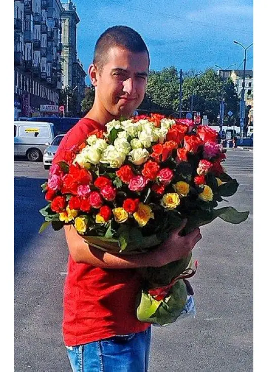 101 роза микс в Днепре 70 см ХИТ цена! 101 роза микс в Днепре 70 см ХИТ цена!