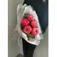 Букет из 5 ярких пионов