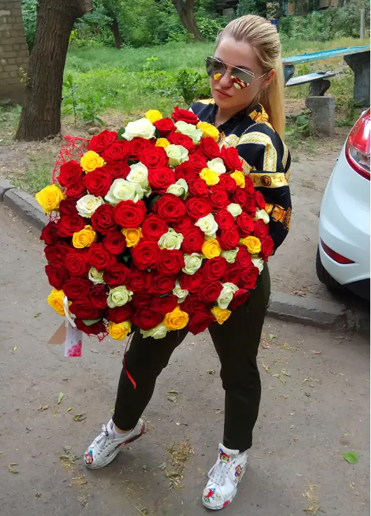 101 роза микс в Днепре 