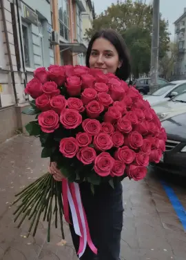 101 метровая розовая роза
