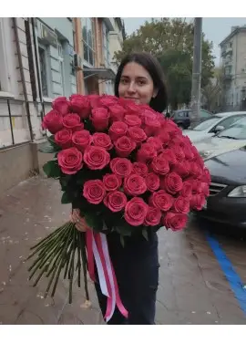 101 метровая розовая роза