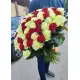 Букет из 51 красной и белой розы