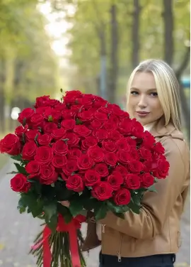 75 шикарных красных роз
