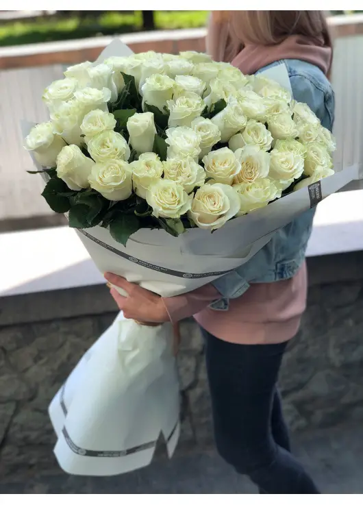 Голландские метровые розы 25 шт. Голландские метровые розы 25 шт.
