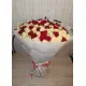 Букет красных и белых роз  "Виктория"