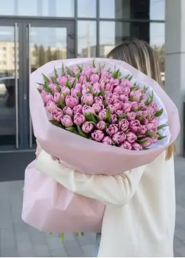 Букет из 101 розовых тюльпанов (импорт, Голландия)
