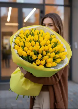 Букет из 101 желтых тюльпанов (импорт, Голландия)