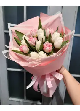 Букет из 15 нежных тюльпанов (импорт, Голландия)